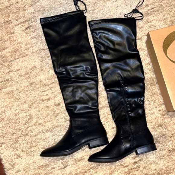 Charlotte Russe Shoes - Charlotte Russe leather Thigh high boots